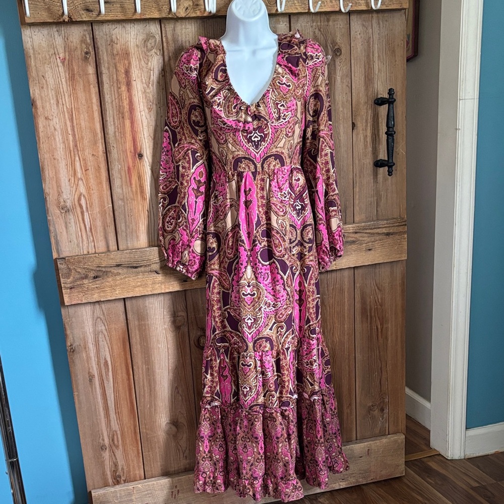 A loves A Boho Paisley Maxi Dress in Pink and Brown